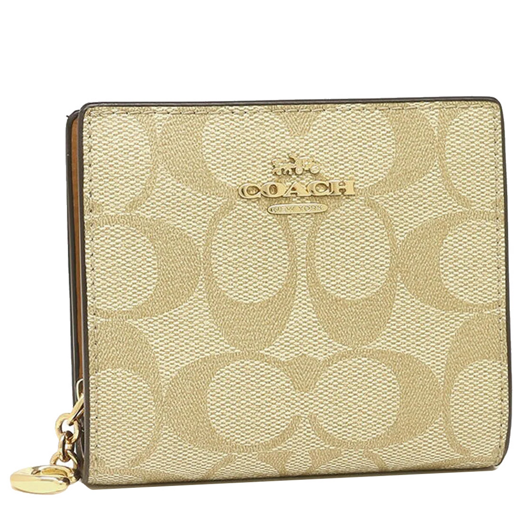 C.O.A.C.H Snap Wallet