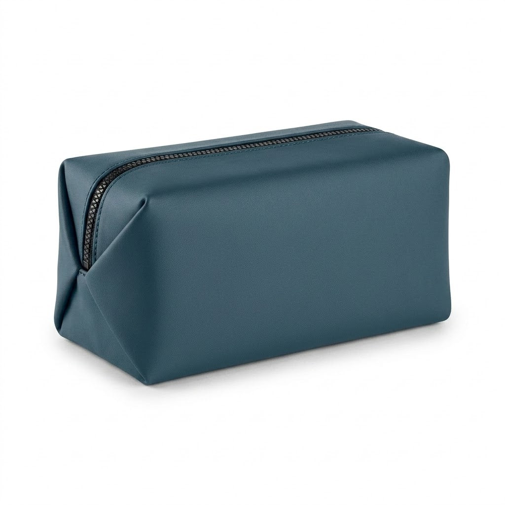 C.O.A.C.H TOILETRY  POUCH